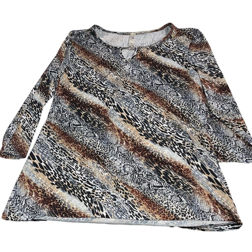 Icy Animal Print Keyhole V-Neck Tunic - Size Large